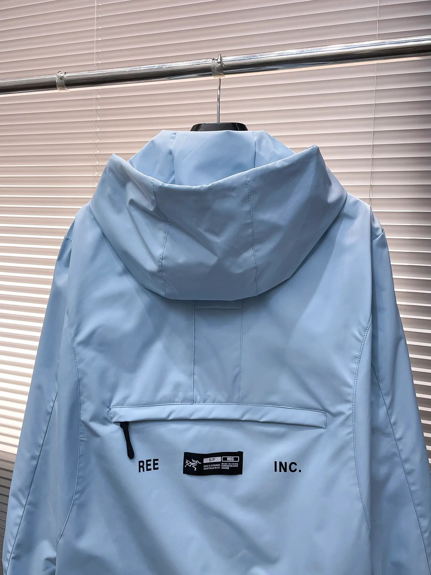 Same Style， ， 2026 New Arrival ， Original Premium Breathable ， ， ， Quality。 ， Sizes：M～3XL， 195